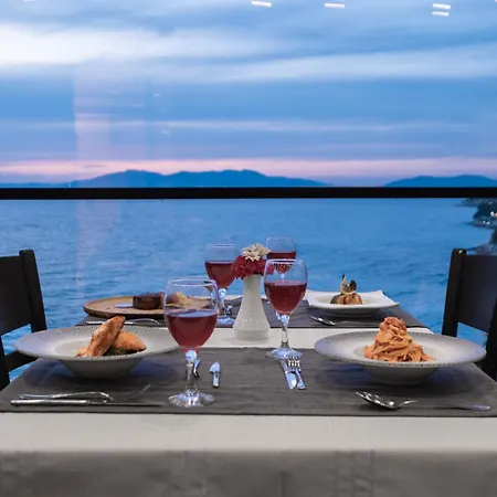 Jura Ada Hotel Kuşadası